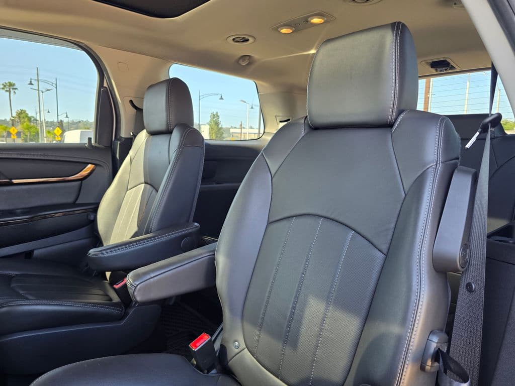 2016 GMC Acadia Denali - Photo 24