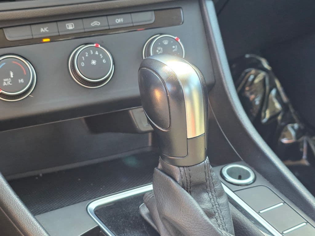 2021 Volkswagen Jetta - Photo 34