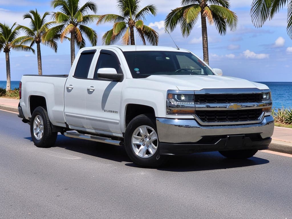 2019 Chevrolet Silverado 1500 LD LT - Photo 2