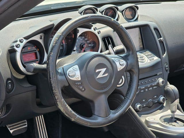2015 Nissan 370Z Touring - Photo 16