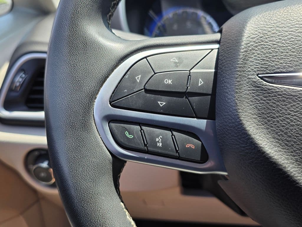 2022 Chrysler Pacifica Touring L - Photo 28