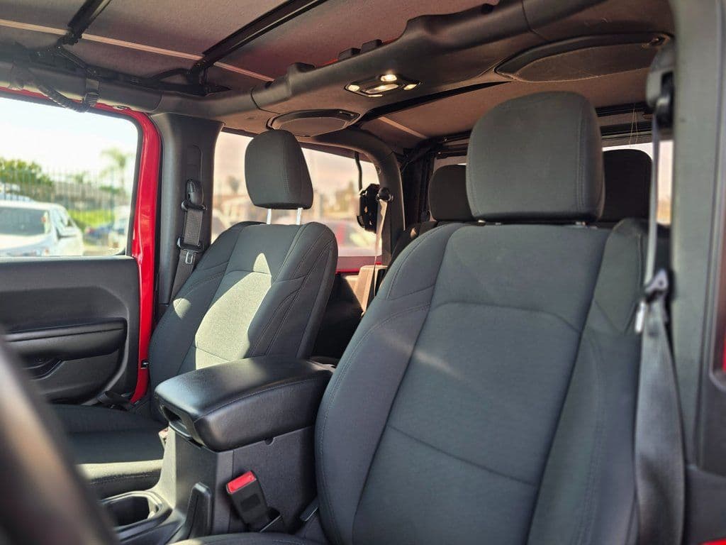 2021 Jeep Wrangler Sport S - Photo 16
