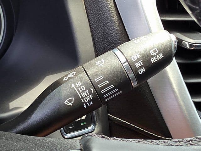2023 GMC Acadia SLT - Photo 45
