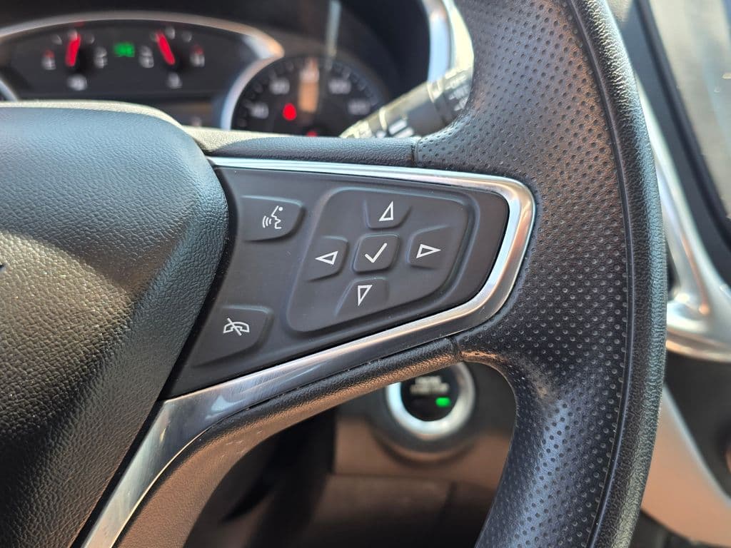 2020 Chevrolet Equinox LT - Photo 25