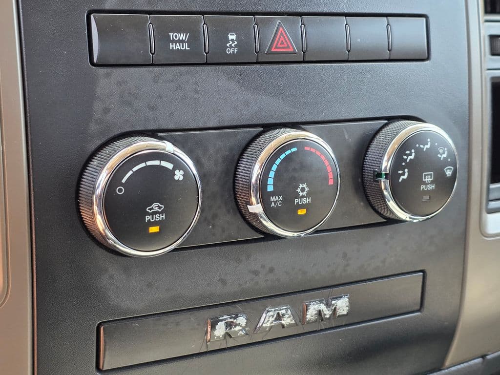 2012 Ram 1500 ST - Photo 34