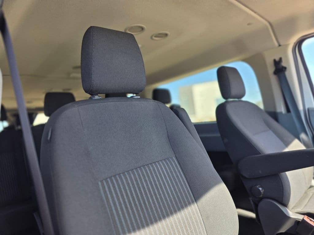 2018 Ford Transit-350 XLT - Photo 11