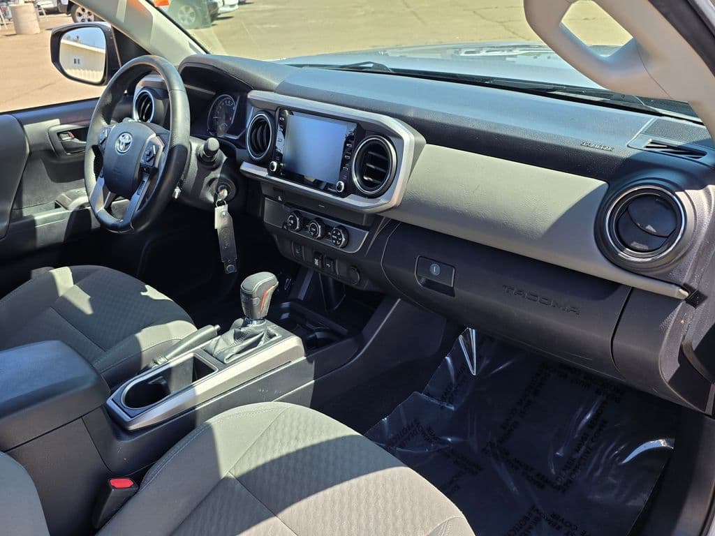 2020 Toyota Tacoma SR5 - Photo 12