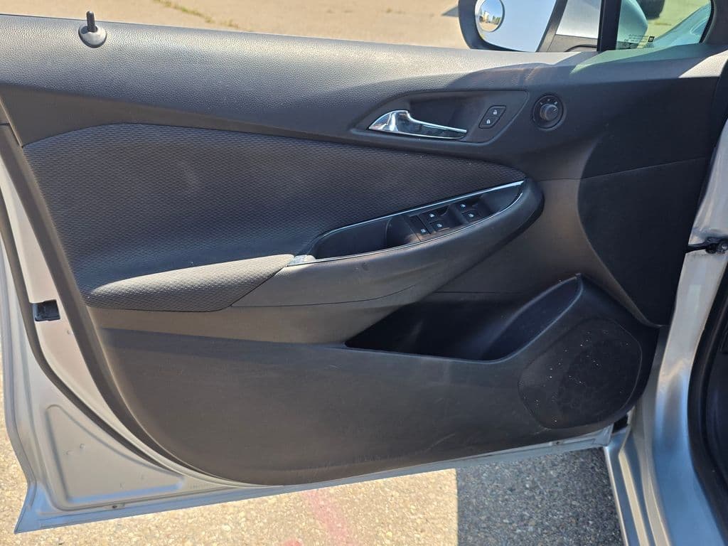 2018 Chevrolet Cruze LT - Photo 22