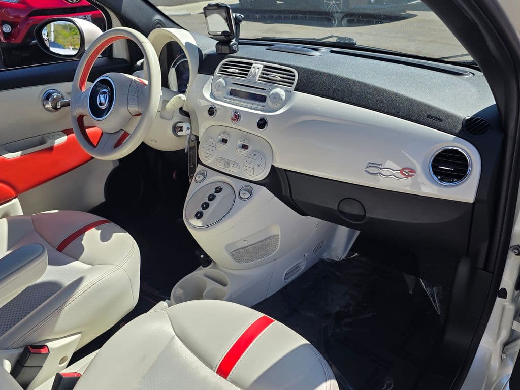 2013 Fiat 500e Battery Electric - Photo 11