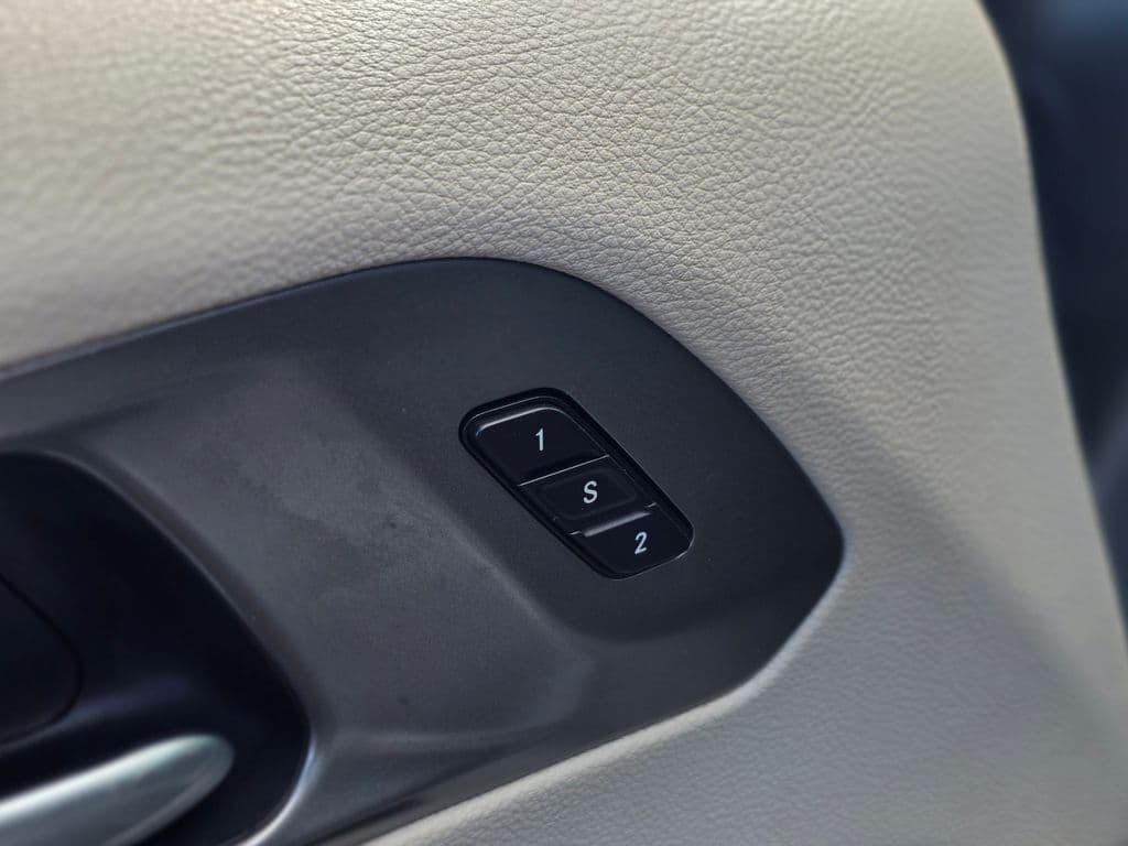 2021 Chrysler Pacifica Touring L - Photo 28