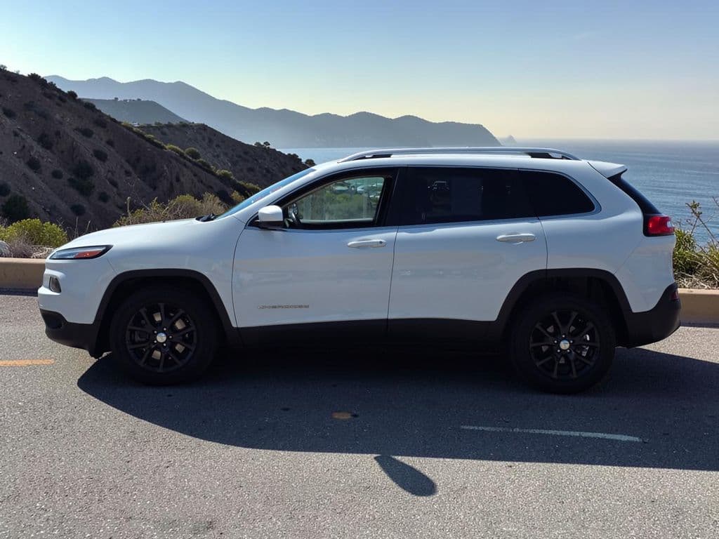 2017 Jeep Cherokee Latitude - Photo 5