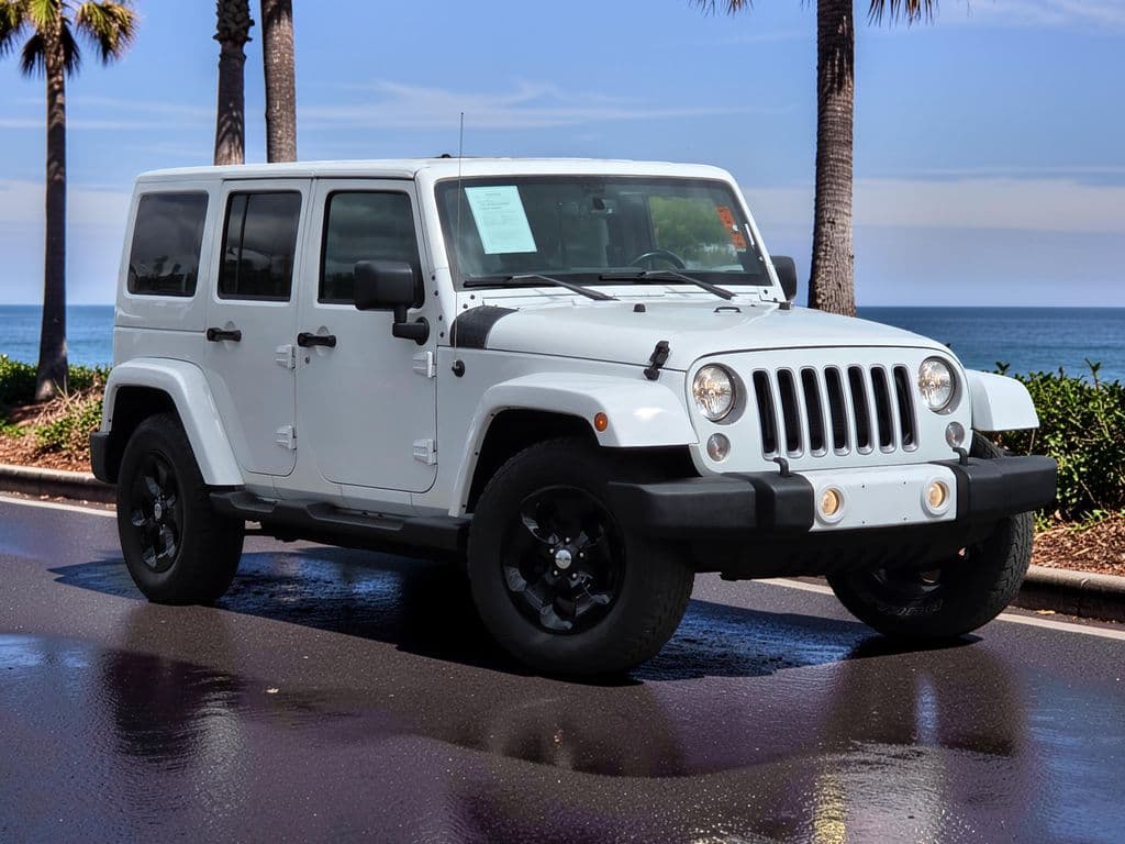 2016 Jeep Wrangler Unlimited Sahara - Photo 2