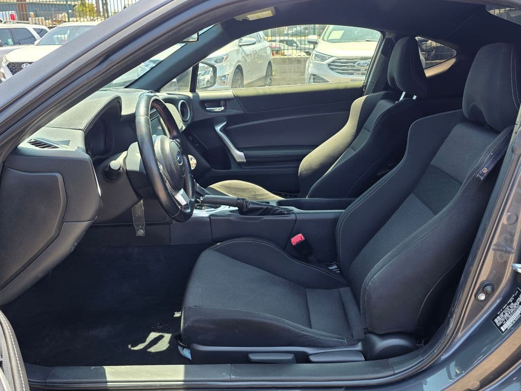 2020 Toyota 86 Base - Photo 17