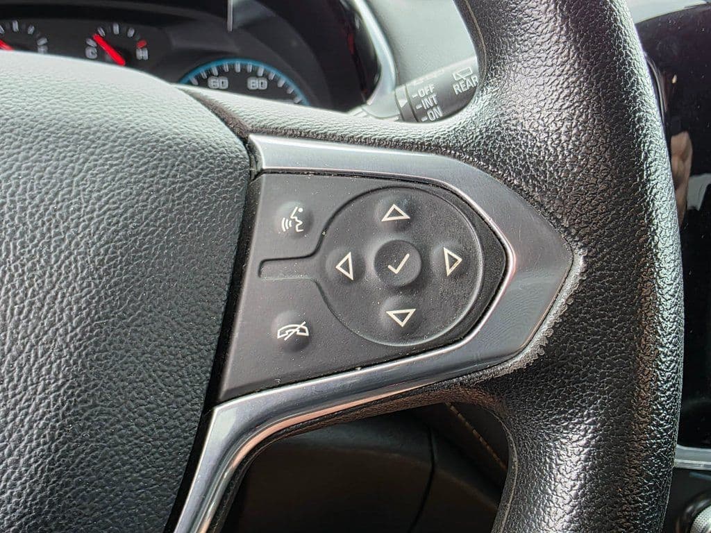 2020 Chevrolet Traverse LS - Photo 29
