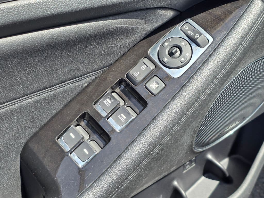 2016 Kia Cadenza Limited - Photo 23