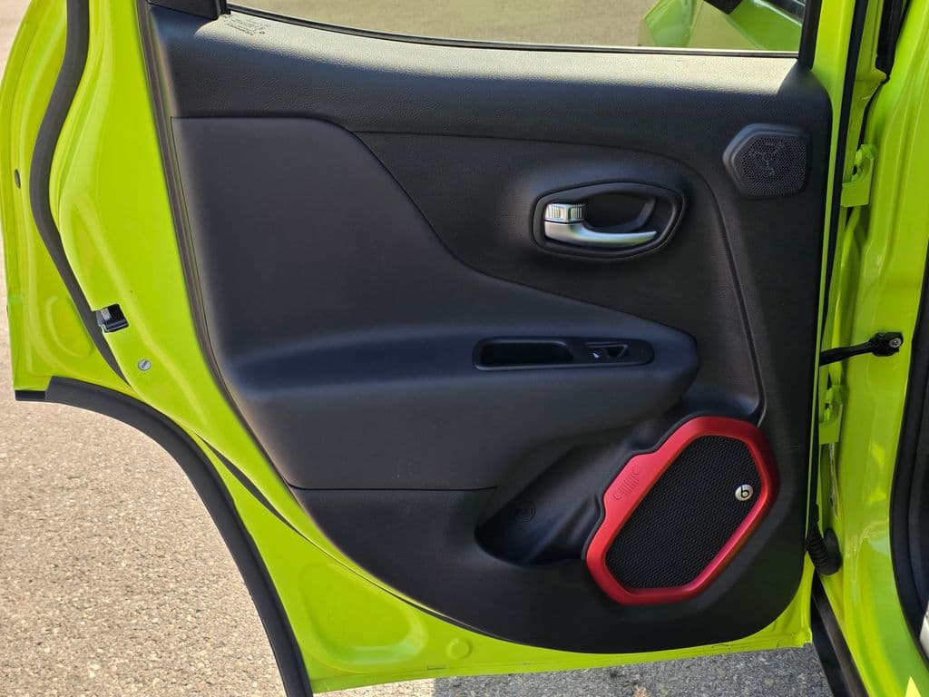 2018 Jeep Renegade Trailhawk - Photo 24