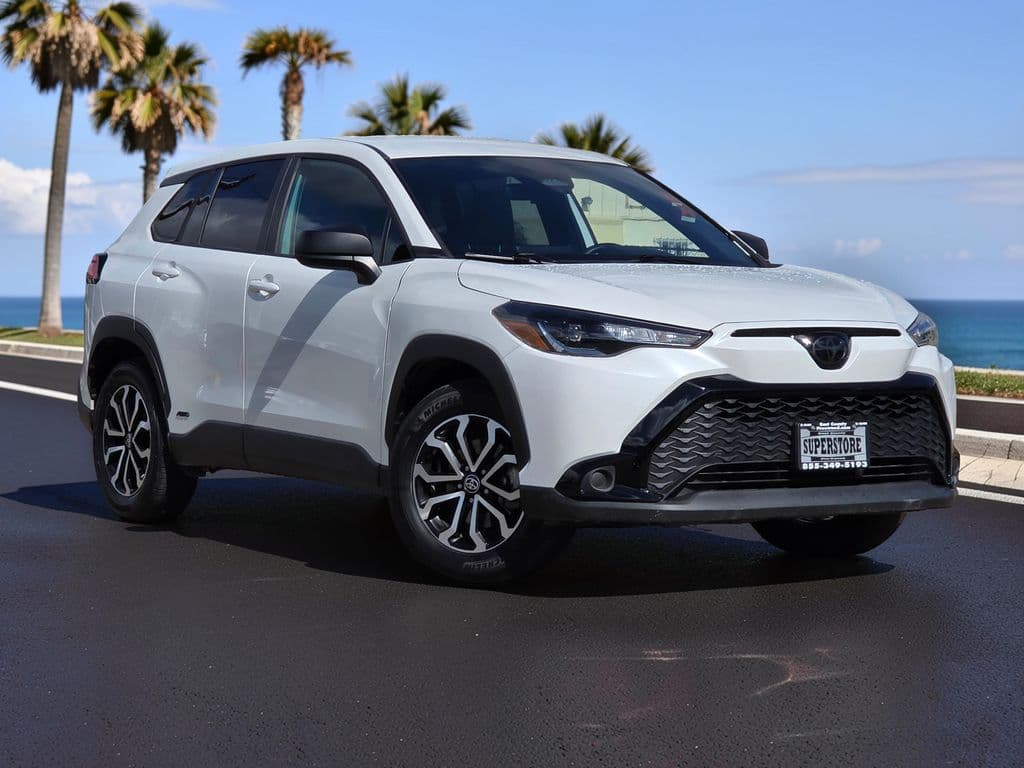 2024 Toyota Corolla Cross Hybrid S - Photo 2