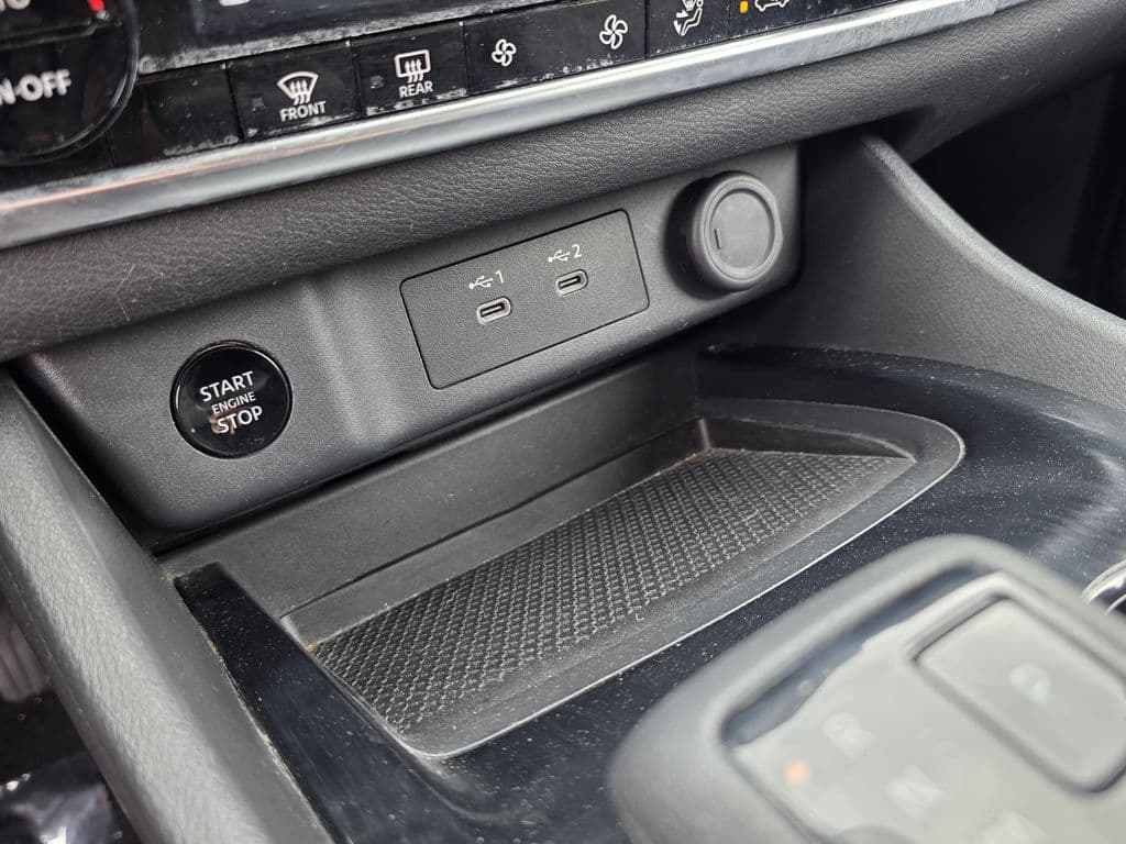 2025 Nissan Rogue SV - Photo 23