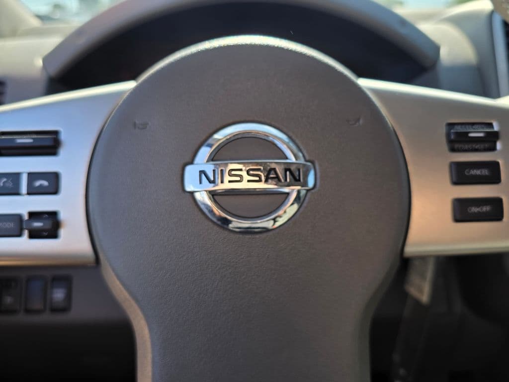 2016 Nissan Frontier Desert Runner - Photo 25