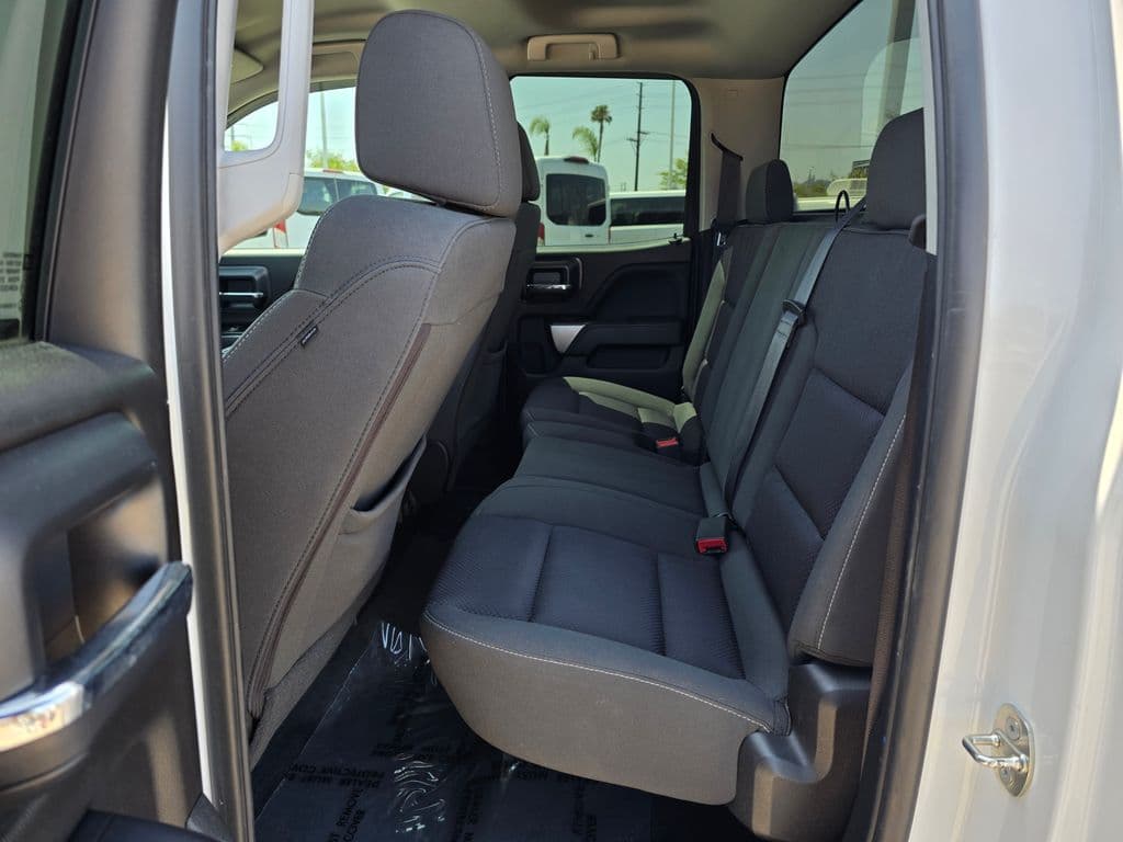 2019 Chevrolet Silverado 1500 LD LT - Photo 17