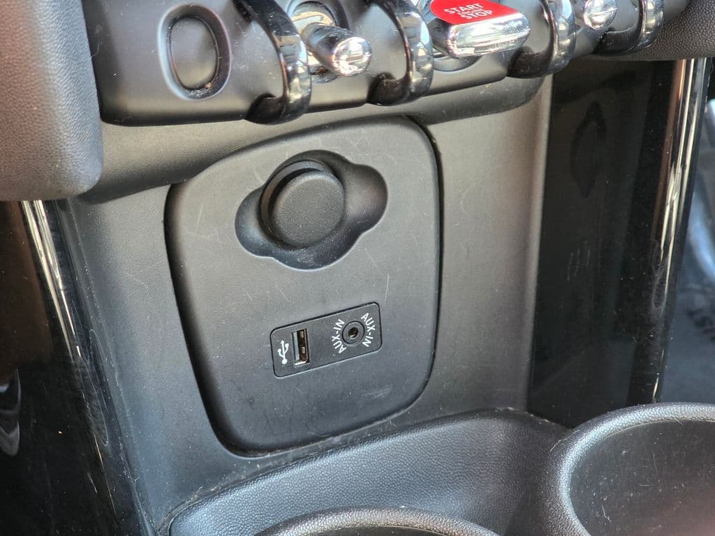2016 MINI Cooper Base - Photo 30