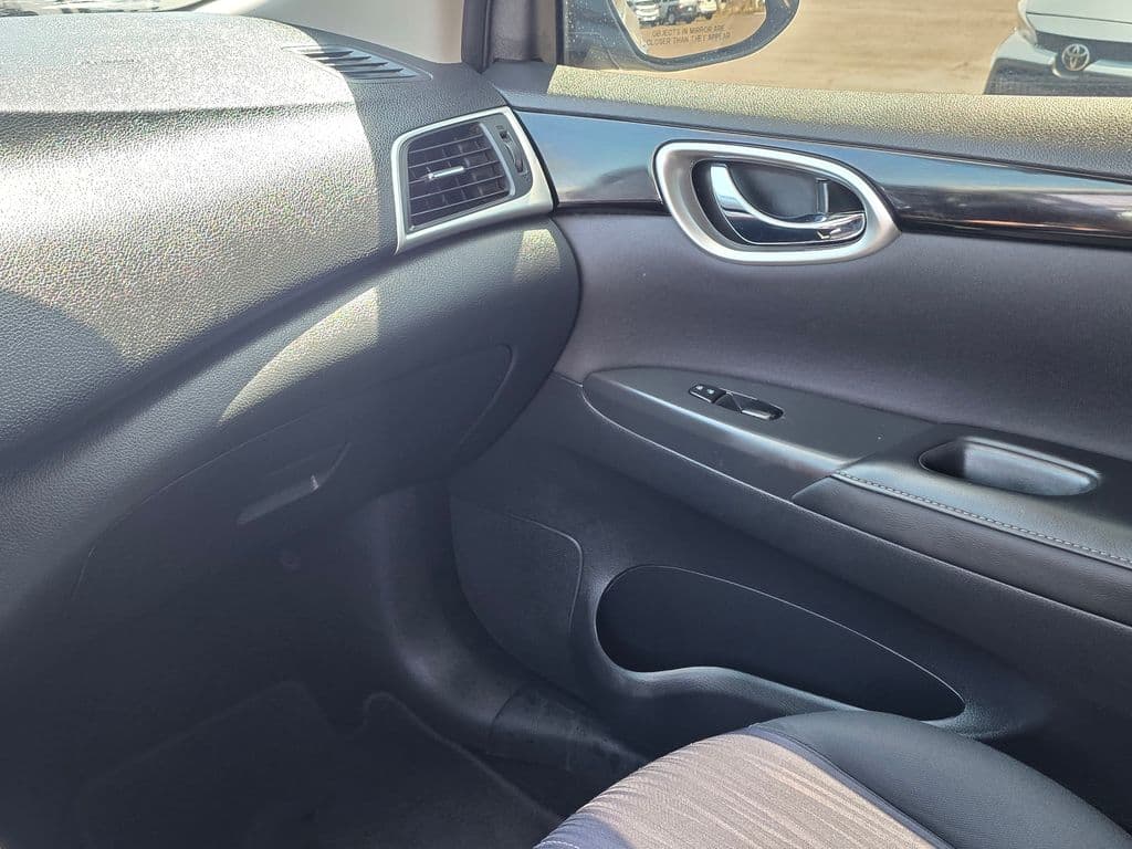 2018 Nissan Sentra SV - Photo 30