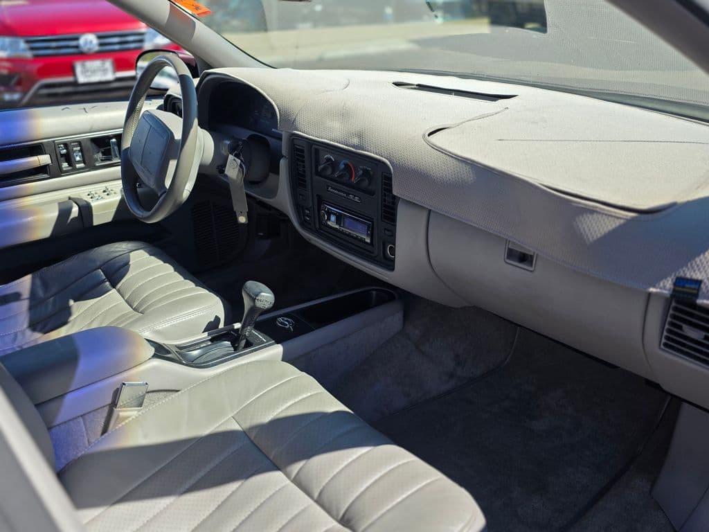 1996 Chevrolet Caprice SS - Photo 8