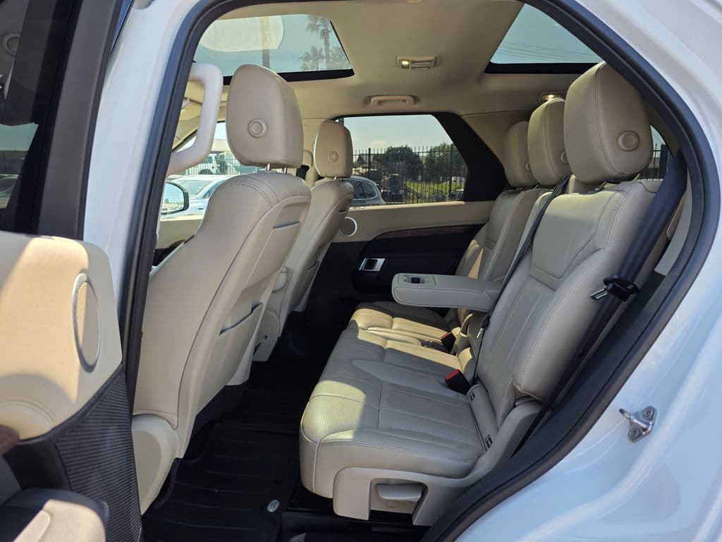 2017 Land Rover Discovery HSE - Photo 20