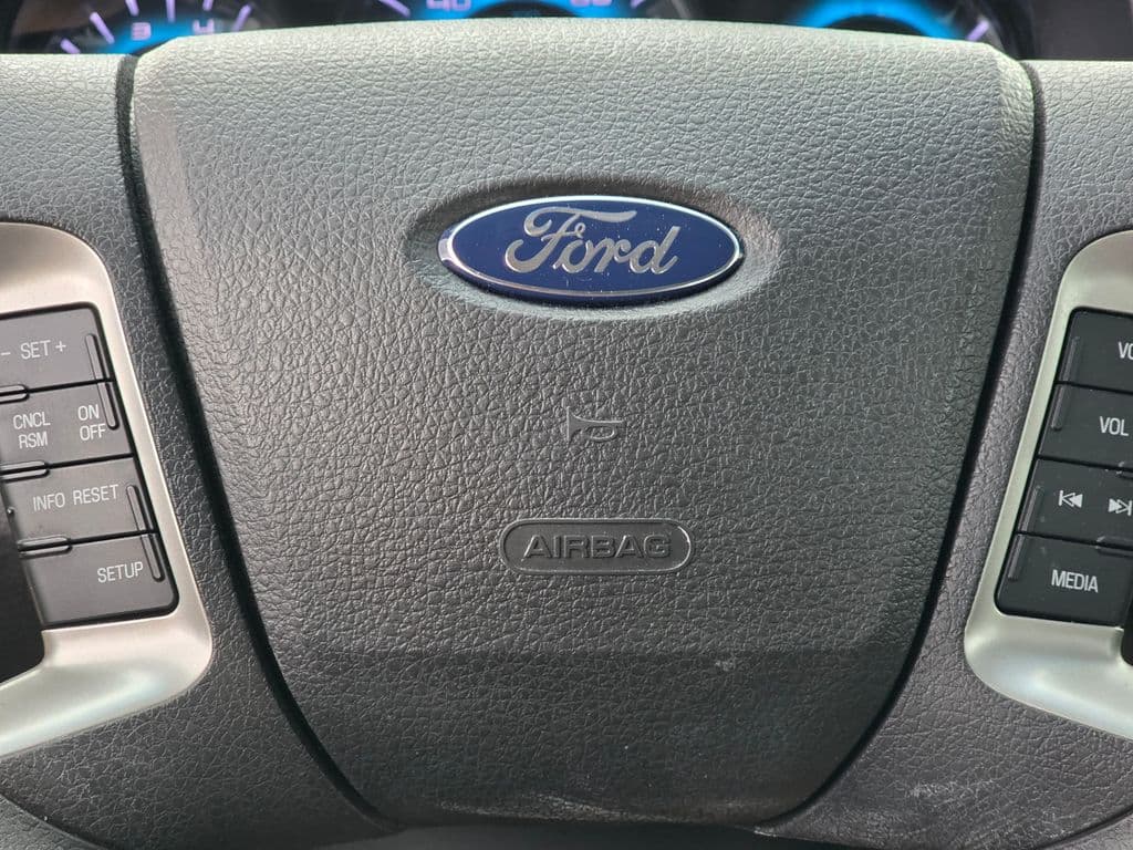 2011 Ford Fusion SE - Photo 27