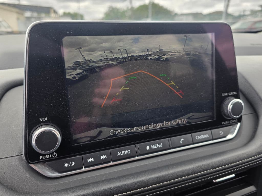 2025 Nissan Rogue SV - Photo 21