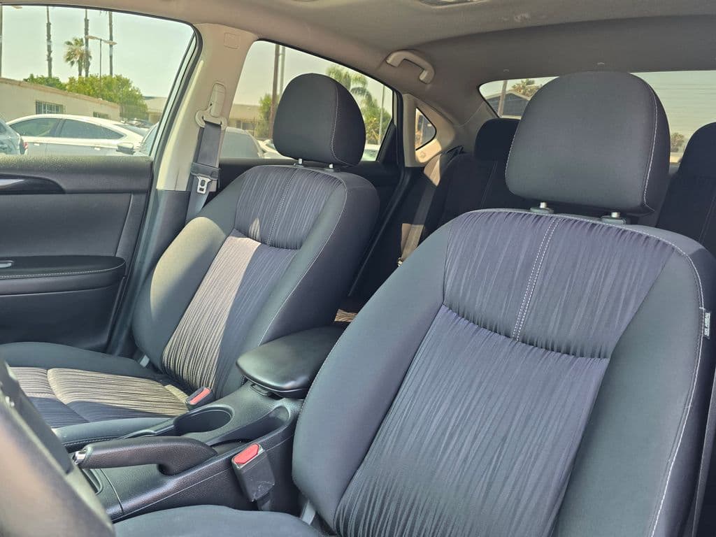 2018 Nissan Sentra SV - Photo 12
