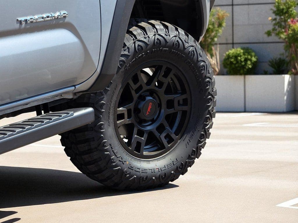 2020 Toyota Tacoma TRD Off-Road - Photo 8