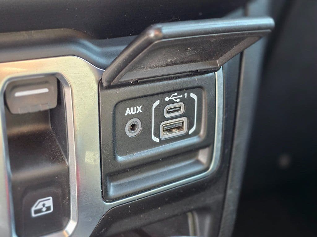 2021 Jeep Wrangler Sport S - Photo 29