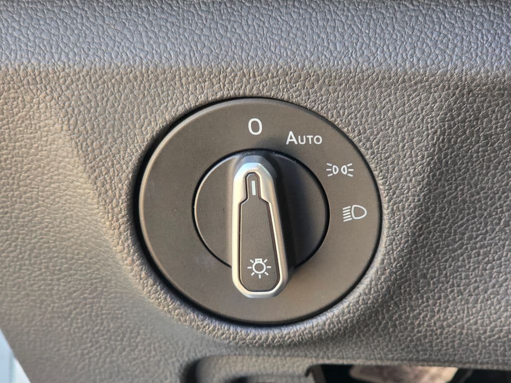 2021 Volkswagen Jetta - Photo 42