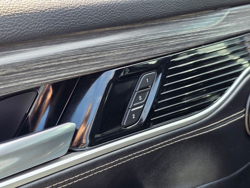 2024 Jeep Wagoneer Series II - Photo 28