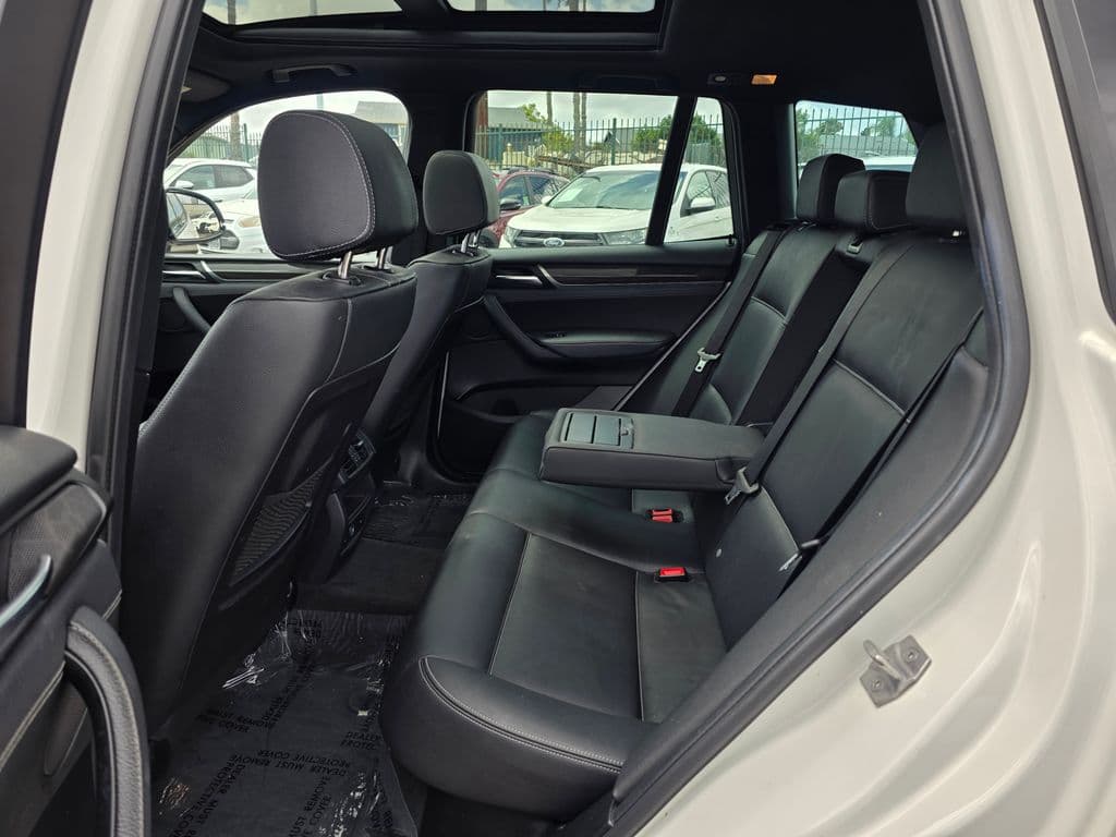 2017 BMW X3 xDrive28i - Photo 21