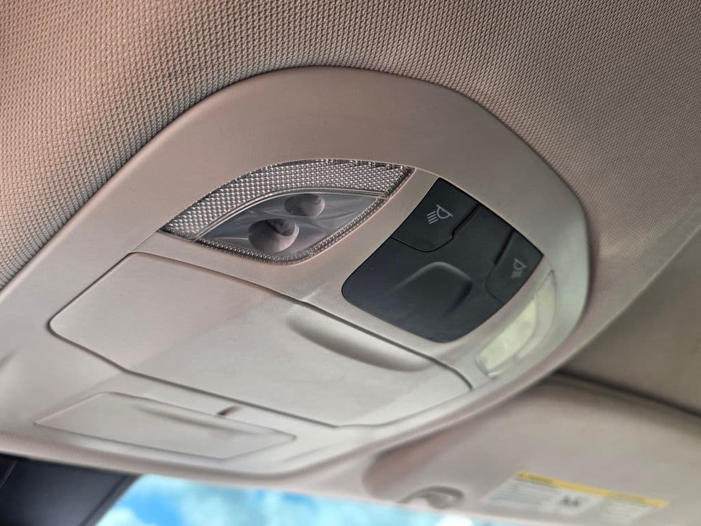 2017 Chrysler Pacifica LX - Photo 35