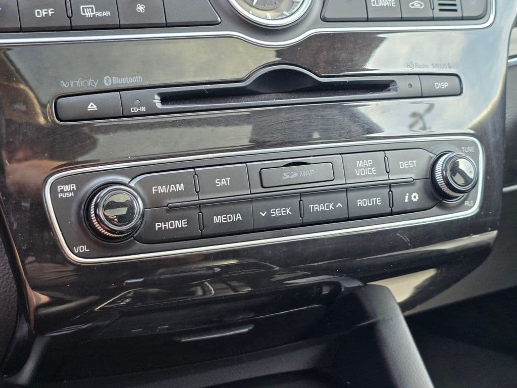2016 Kia Cadenza Limited - Photo 33