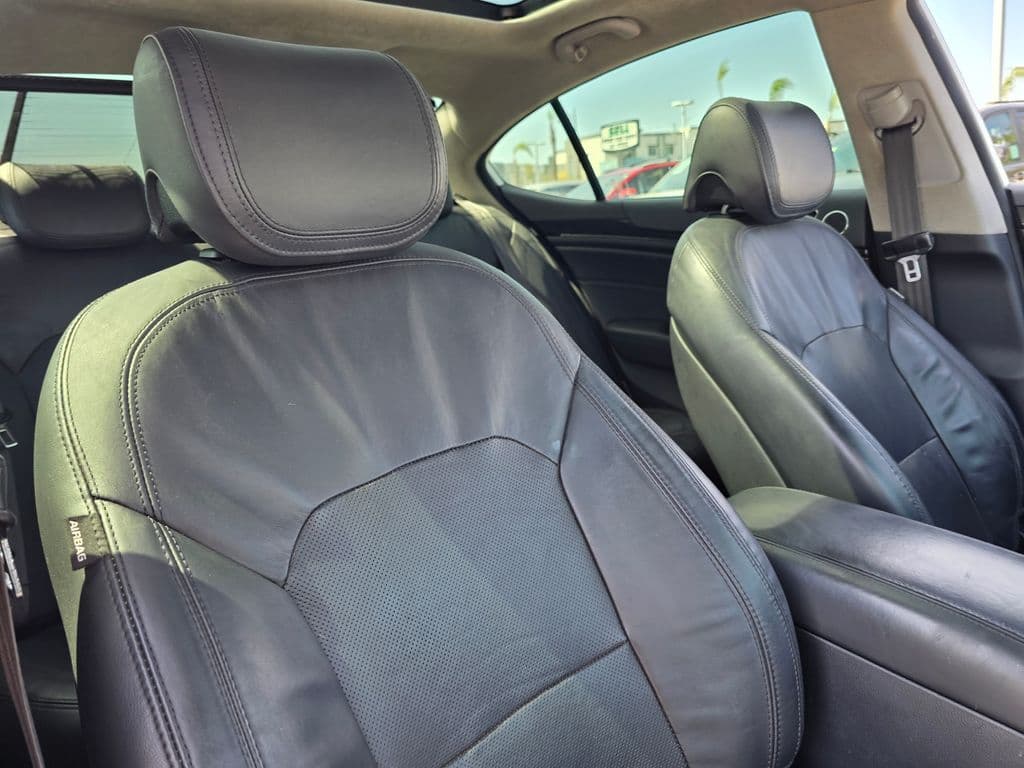 2016 Kia Cadenza Limited - Photo 11