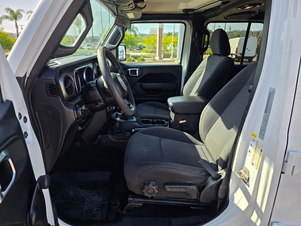 2018 Jeep Wrangler Unlimited Sport - Photo 18