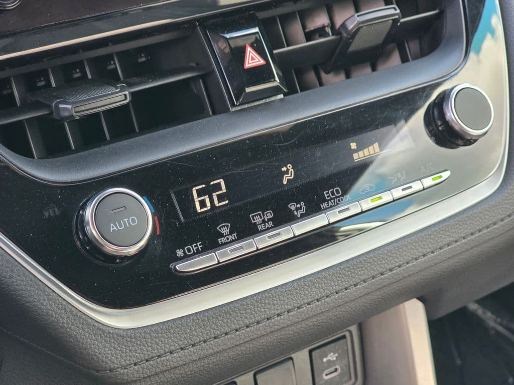 2024 Toyota Corolla Cross Hybrid S - Photo 31