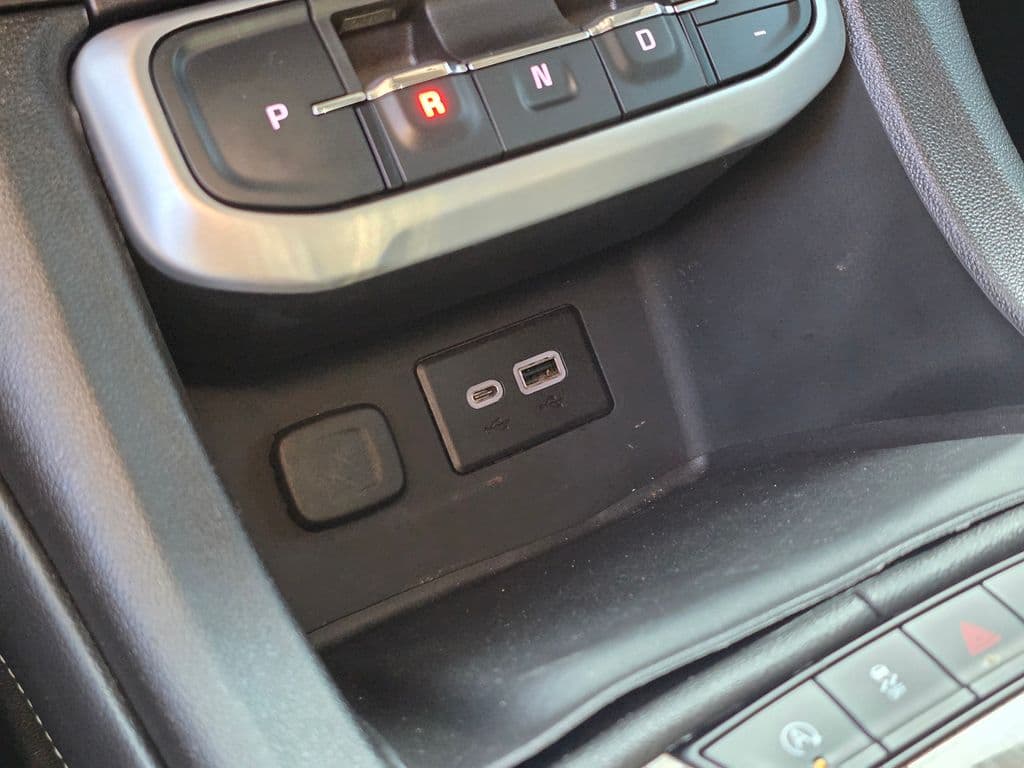 2022 GMC Acadia SLE - Photo 36