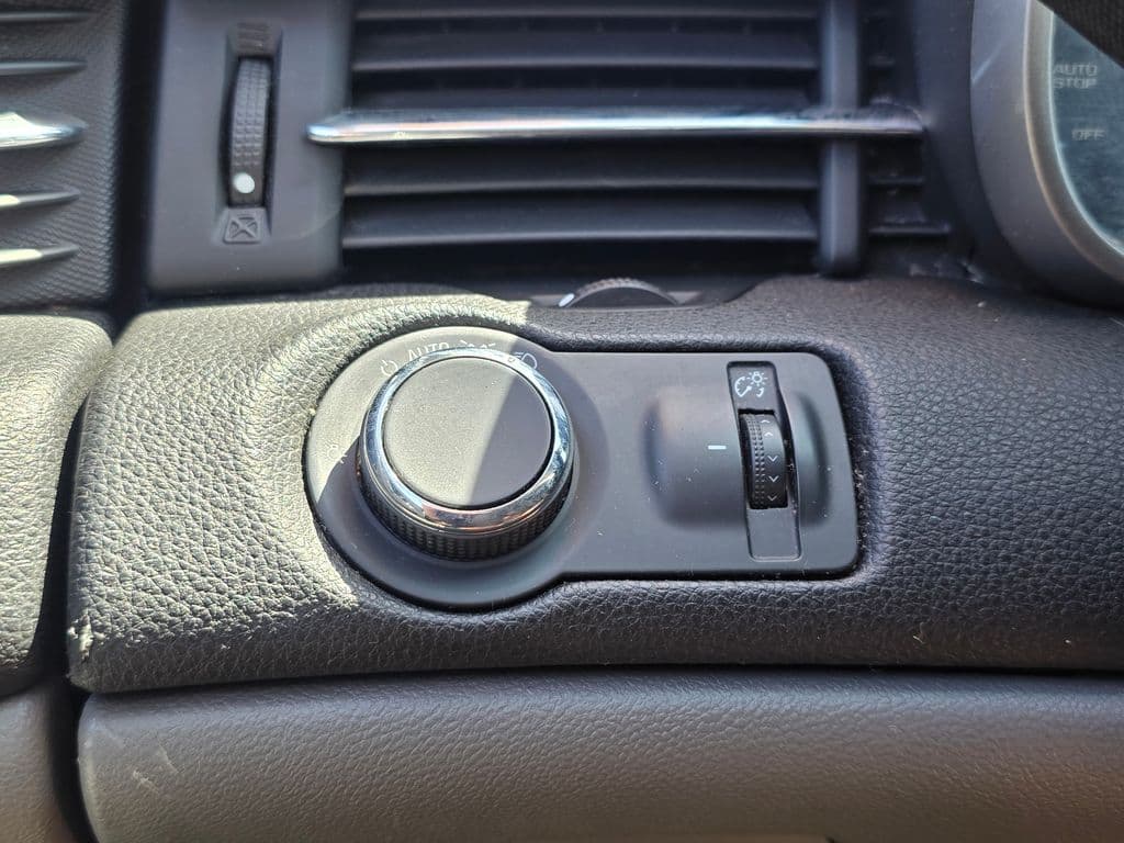 2014 Chevrolet Malibu LS - Photo 34