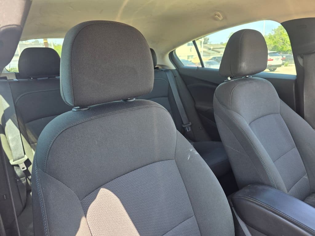 2018 Chevrolet Cruze LT - Photo 13