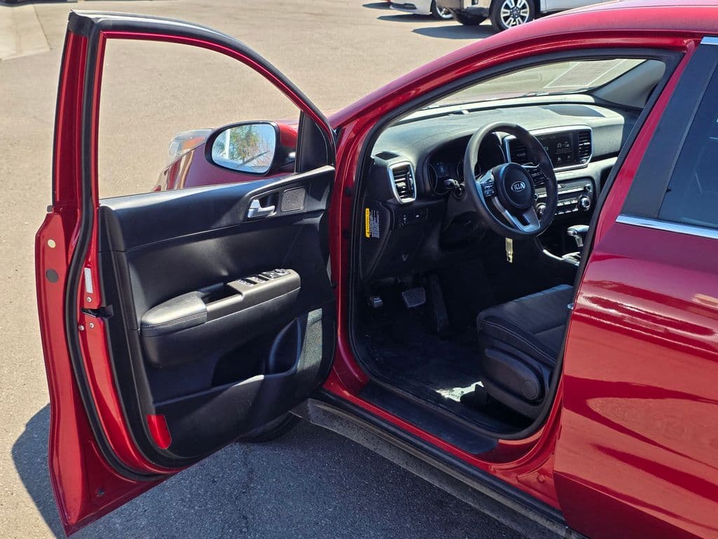2021 Kia Sportage LX - Photo 39