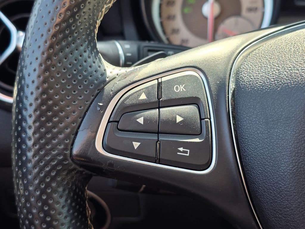 2016 Mercedes-Benz GLA GLA 250 - Photo 31