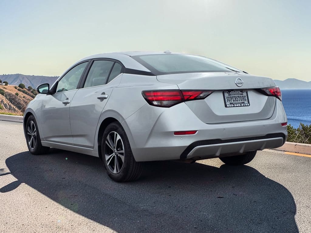 2022 Nissan Sentra SV - Photo 6