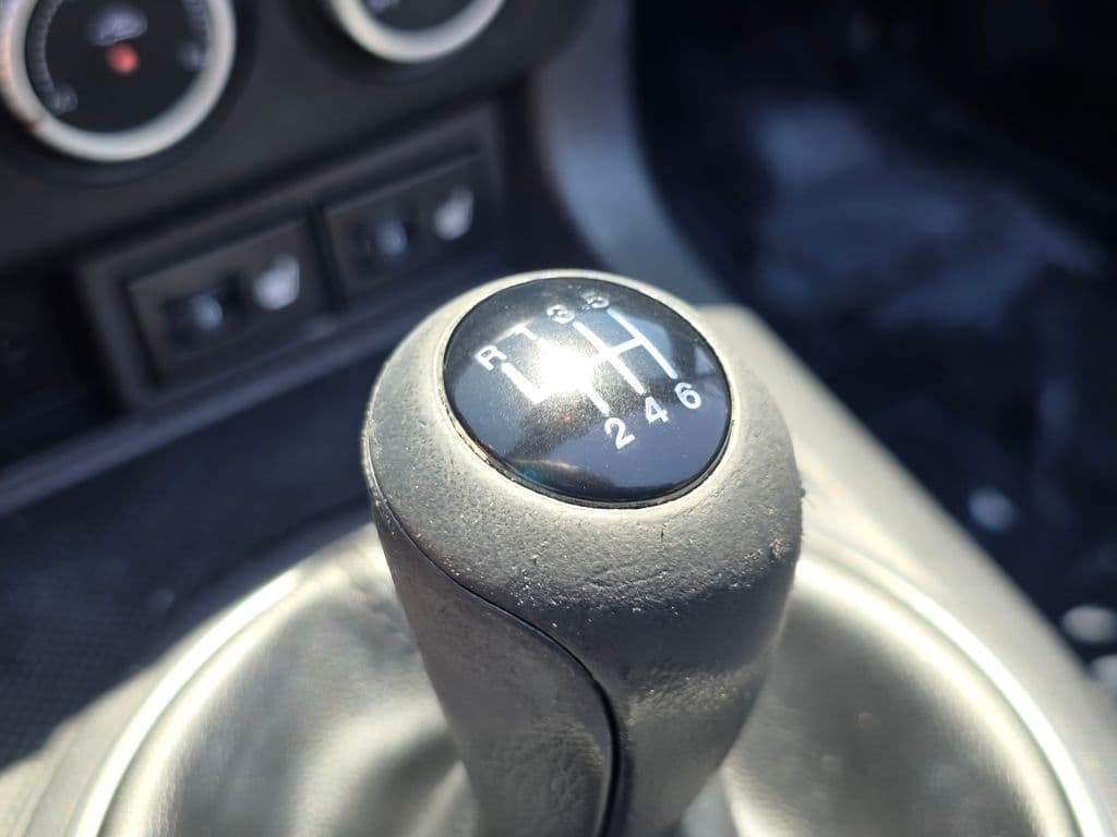 2015 Mazda Miata PRHT Grand Touring - Photo 28