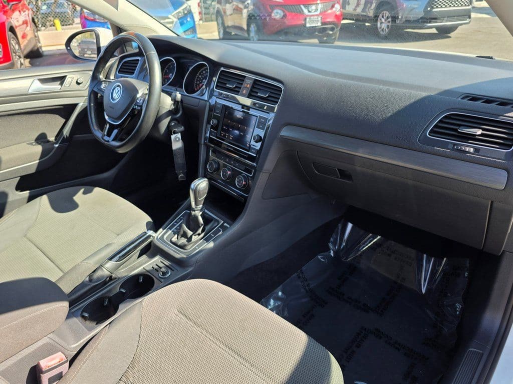 2019 Volkswagen Golf SportWagen S - Photo 9