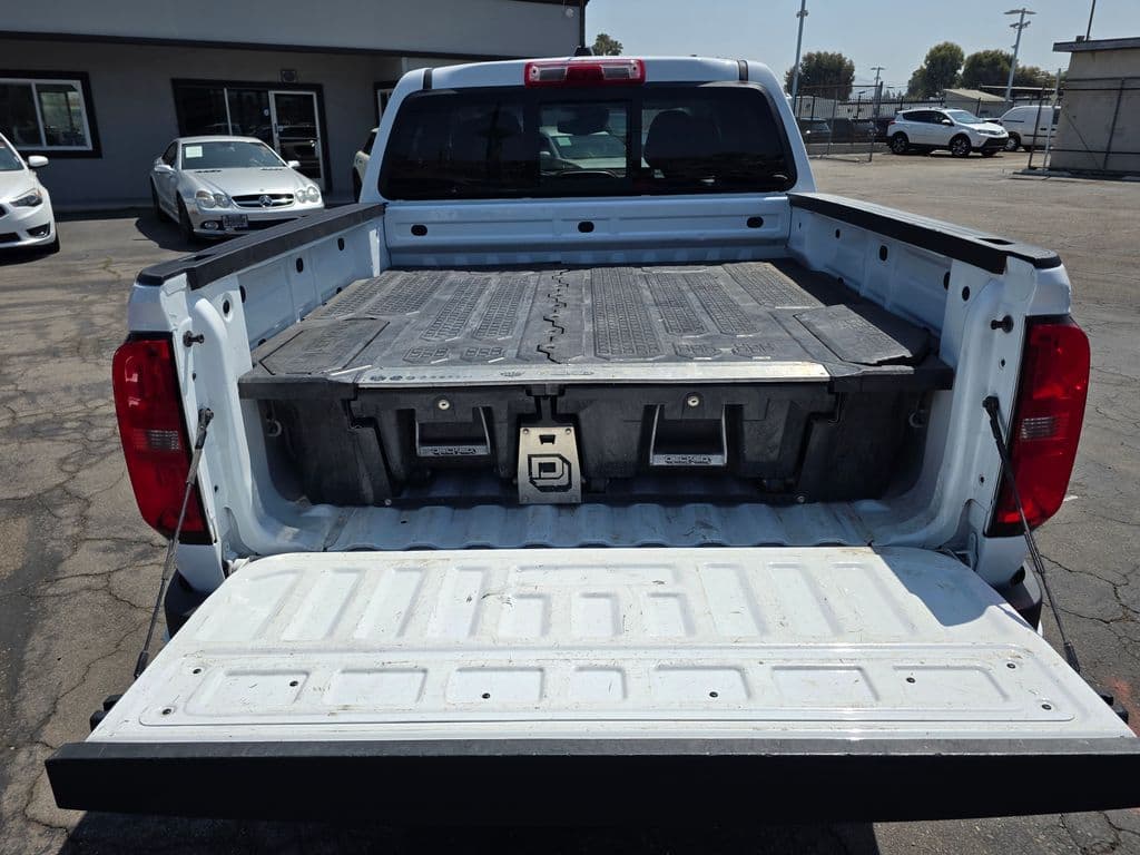 2020 Chevrolet Colorado LT - Photo 13